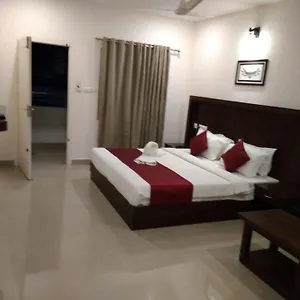 Highrange Plaza Thekkady