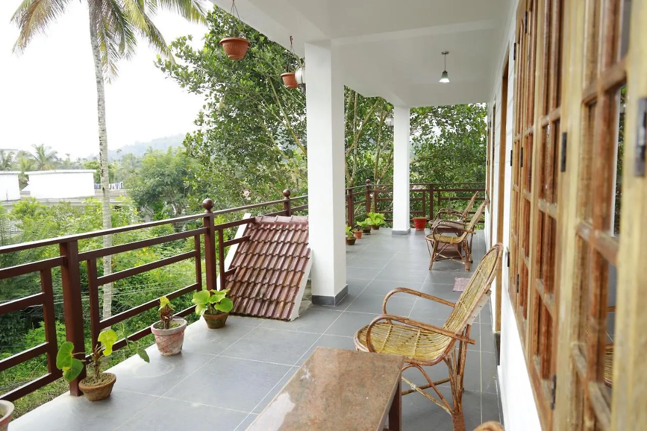 Bed and Breakfast Periyar Woods Thekkady Frühstückspension